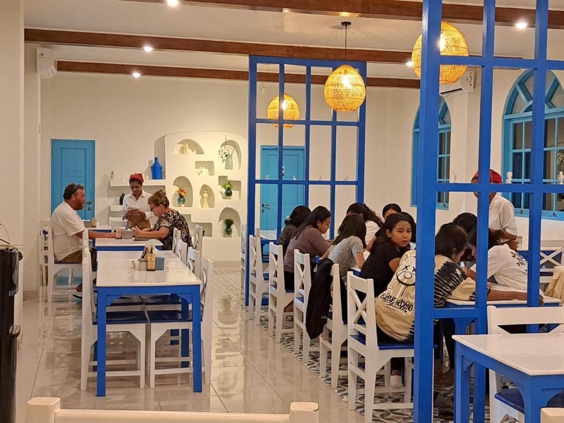 Anjo Maumere Hotel & Restaurant מראה חיצוני תמונה